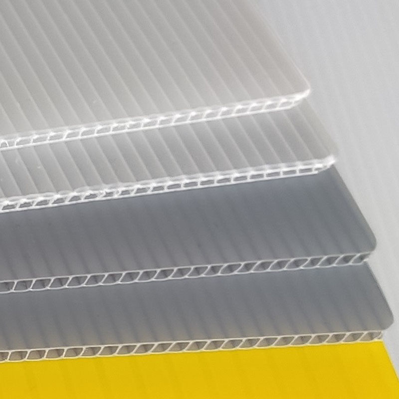 PP 4x8 4mm 5mm Correx Board White Correx Fluted Board سفارشی
